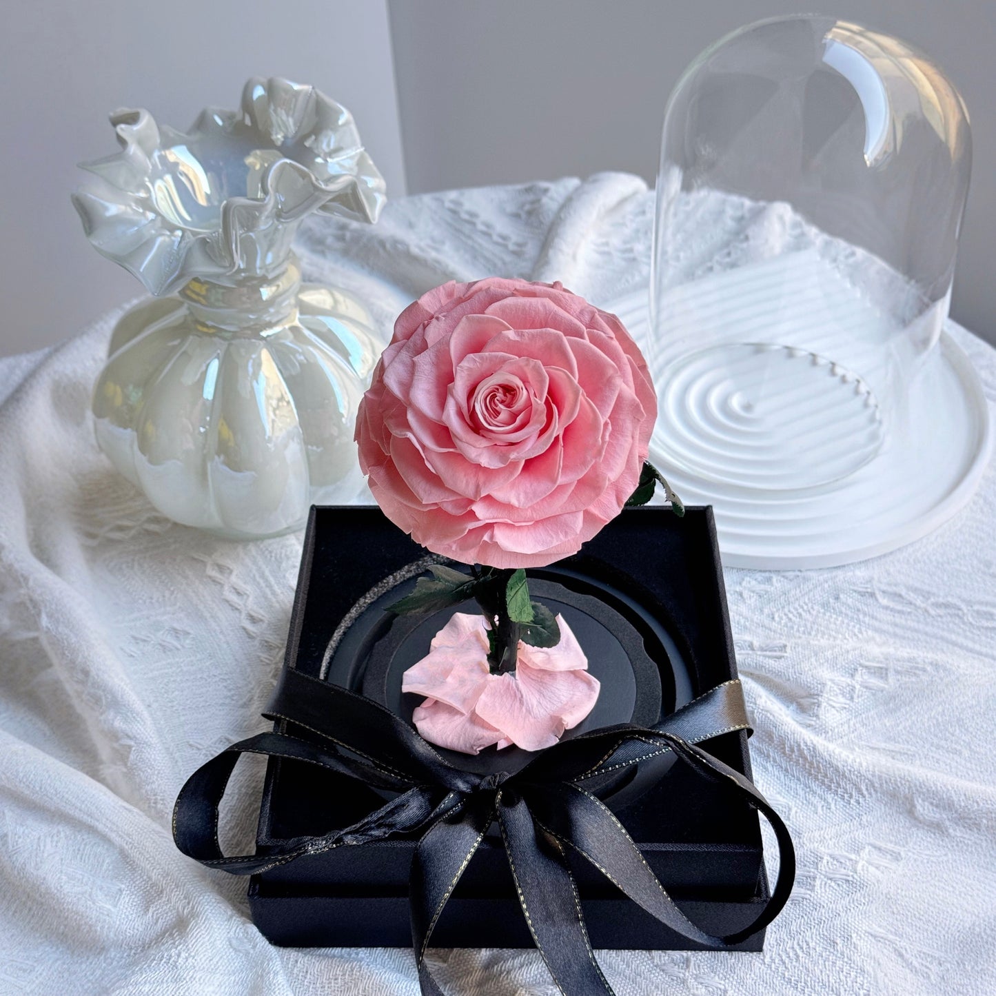 Small Rosé Dome Pink Gift