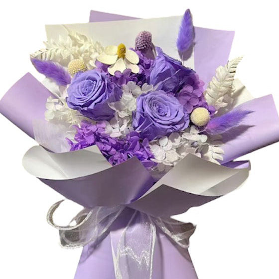 Preserved Bouquet w Gift Bag Purple
