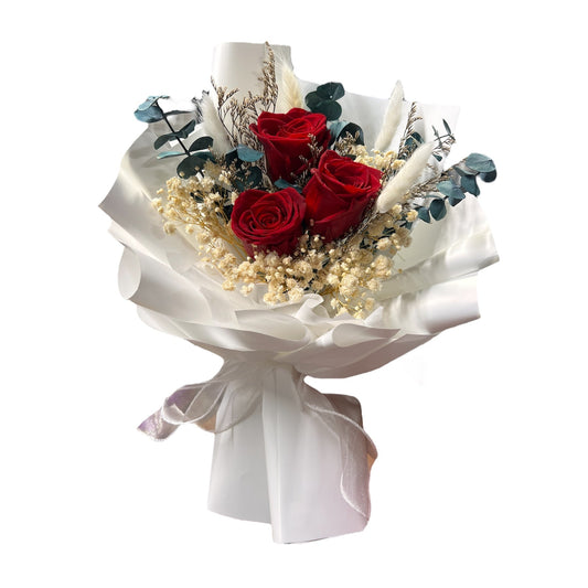 Preserved Bouquet w Gift Bag Red/W