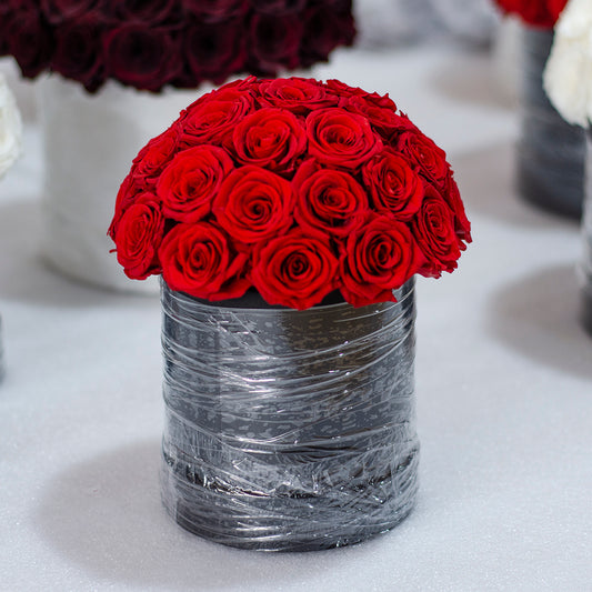 Round Everlasting Roses Gift