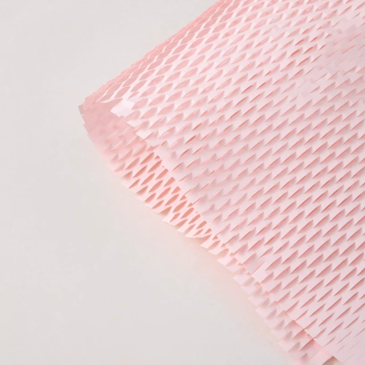 Kraft Honeycomb Expandable Pink Sheets 50x40cm Pk30