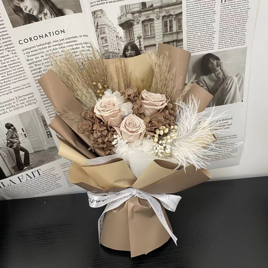 Preserved & dried flower bouquet (with gift bag) Brown